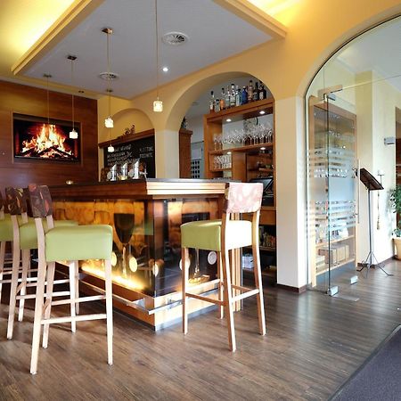 Hotel Restaurant Neuhold Wagna Экстерьер фото