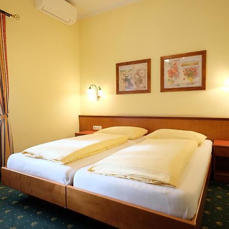 Hotel Restaurant Neuhold Wagna Экстерьер фото